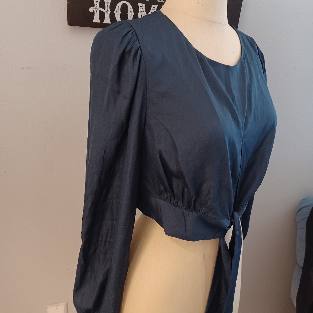 NWT Belle & Bloom
